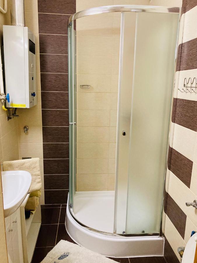 Origo Apartman Eger Exteriör bild